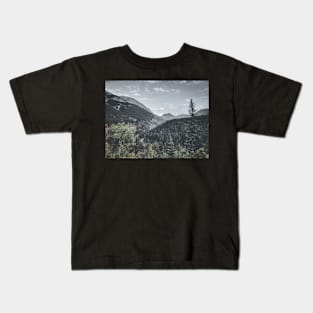 Jasper National Park Mountain Landscape Photography V3 Kids T-Shirt